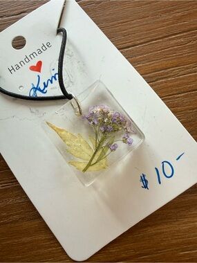 Handmade Resin Pendant Necklace with Pressed Purple Flowers